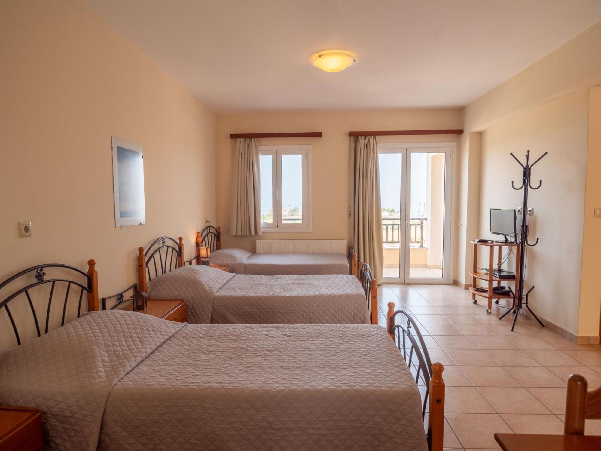 Apartments Hotel & Studios, Xifoupolis Μονεμβασιά Εξωτερικό φωτογραφία
